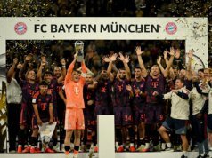 Manuel Neuer, do Bayern de Munique, bateu o recorde de troféus de Thomas Muller