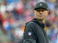 Como os Las Vegas Raiders serão adicionados ao elenco por meio do período de isenção do dia de redução do elenco pós-NFL?