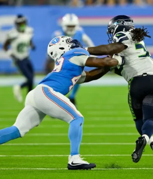 https3A2F2Fmedia.zenfs_.com2Fen2Fseattle_seahawks_wire_usa_today_sports_articles_7982F0b4e9579e.webp