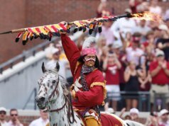 Quando a FSU entrar em campo de futebol, um Seminole leal fará falta