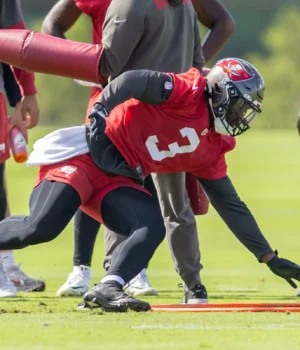 https3A2F2Fmedia.zenfs_.com2Fen2Ftampa_bay_buccaneers_wire_usa_today_sports_articles_1622Fa562e.webp