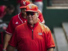 Louisiana renomeará seu parque em homenagem ao lendário técnico de beisebol Tony Robichaux