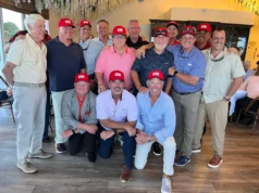 Jensen Beach American Legion Baseball comemora título após 40 anos
