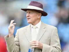 ‘Deveríamos vencê-los no próximo ano’: Sir Geoffrey Boycott exorta a Inglaterra a se inspirar na vitória de Bangladesh na Austrália