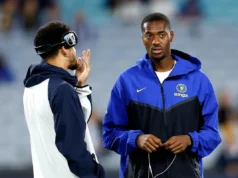 Tossin está aberto a explorar a saída do Chelsea enquanto times da Premier League entram na corrida