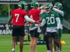 Exorta os Jets a tomarem uma decisão alternativa de QB ‘logo’, antes que o tempo acabe