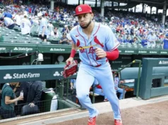 Joshua Baez, dos Cardinals, fez uma rara história de estreia na MLB com status de home run selvagem