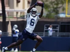 O novato dos Cowboys envia uma mensagem forte na vitória da pré-temporada sobre os Seahawks