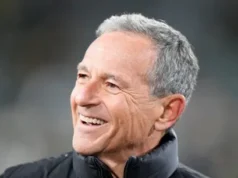 Bob Iger e Josh Kushner vão comprar o Lakers pelo recorde de US$ 12 bilhões em impressionante mudança de propriedade