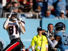 A sala de wide receiver dos Texans é uma preocupação após a ruptura do ligamento cruzado anterior de Jayden Higgins