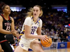 Kate Koval, da Ucrânia, deixou a LSU depois que Kim Mulkey contratou o jogador russo