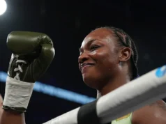 Atualizações ao vivo de Claressa Shields x Kaye Scott: como assistir, tempo de luta, preço