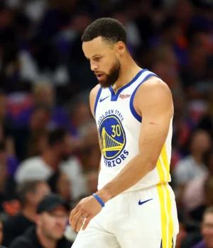 https3A2F2Fmedia.zenfs_.com2Fen2Fwarriors_wire_usa_today_sports_articles_7592F4f765623ccf5aff2d.webp