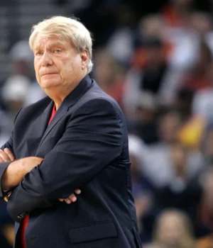 https3A2F2Fmedia.zenfs_.com2Fen2Fwarriors_wire_usa_today_sports_articles_7592Fa4994d9c1204bb981.webp