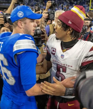 https3A2F2Fmedia.zenfs_.com2Fen2Fwashington_football_wire_usa_today_sports_articles_1662F1a5189.webp