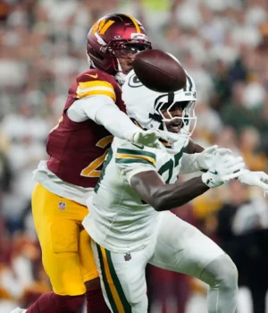https3A2F2Fmedia.zenfs_.com2Fen2Fwashington_football_wire_usa_today_sports_articles_1662Fe59989.webp