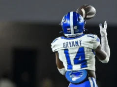 Conheça a escalação de futebol do Kentucky: No. 14 Ty Bryant