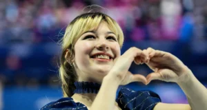 A medalhista de ouro olímpica Alyssa Liu está tirando uma temporada de folga da patinação artística