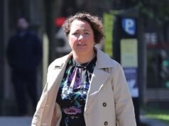 Trabalhador financeiro obcecado bombardeou uma amiga com ligações, mensagens de texto e e-mails durante um ano, chamando a vítima de ‘fantasmagórica’ depois de não conseguir cumprir o desafio dos Três Picos.