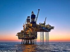 Trabalhistas são acusados de interromper o investimento no Mar do Norte depois que os projetos de petróleo e gás caíram 81 por cento, conclui o relatório