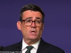 Comentário do Daily Mail: O verdadeiro teste começa para o homem que não tem mandato