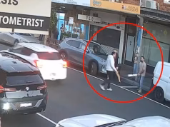 Um velho foi acusado de espancá-lo com um taco de críquete enquanto tentava deter um suposto ladrão em uma loja de caridade.
