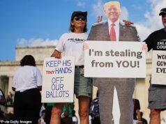 Trump causou o caos nas eleições de meio de mandato, já que denunciantes rapidamente emitiram avisos terríveis nas cédulas postais