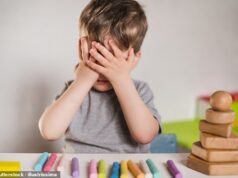 Crianças com menos de seis anos estão sofrendo crises de saúde mental e retornando ao pronto-socorro depois de não conseguirem ajuda em outro lugar