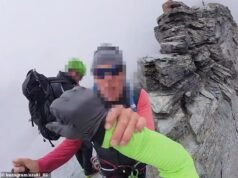 Alpinista estreito de 10.000 pés ataca alpinista depois que a vítima o critica por passar por sua esposa enquanto ela desce pela corda