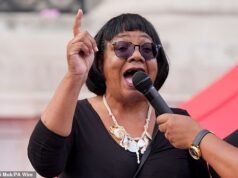 O ministro critica Diane Abbott por alegar que as ameaças da Rússia são ‘ficção da OTAN’… mas o deputado veterano parece determinado a manter o chicote trabalhista