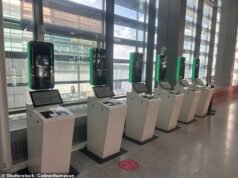 Os turistas britânicos enfrentam ainda mais caos nas viagens à medida que as regras de fronteira da Europa entram em vigor neste fim de semana