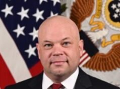 Trump nomeia novo secretário interino do Exército depois que o ex-chefe Dan Driscoll renunciou abruptamente em meio à turbulência na liderança do Pentágono