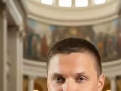 Um candidato republicano do Missouri acusado de tentar plantar cocaína em seu oponente primário venceu por apenas 33 votos.