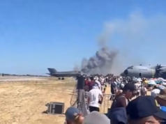 Jato da Força Aérea Grega cai enquanto se apresentava sozinho em show aéreo