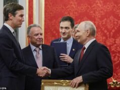 Os enviados de Trump, Jared Kushner e Steve Witkoff, encontram-se com Putin e conversam por mais de três horas em conversações ultrassecretas… enquanto o presidente russo faz um resumo de duas palavras sobre a guerra na Ucrânia