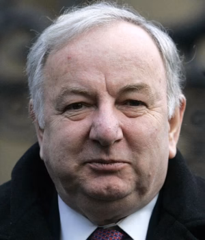 111084209-16109825-Lord_George_Foulkes_is_lobbying_Andy_Burnham_and_Scottish_Secret-a-3_178872066619.avif
