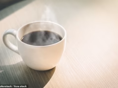 Você bebe seu café ‘muito quente’? Pode colocar você em risco de câncer de esôfago fatal, segundo estudo importante