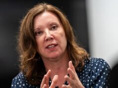 40.000 NEETS escondidos: Problema juvenil pior do que se pensava, já que o comissário infantil diz que milhares se matriculam em faculdades, mas poucos frequentam