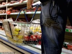 A compra semanal da sua família chega a £ 140? Como os custos dos alimentos aumentaram desde 2020