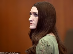 Os jurados de Clancy divulgaram evidências que os levaram a acreditar que a mãe não era culpada de assassinato antes de Holdout forçar um julgamento.