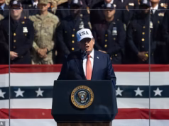 Trump expressou indignação depois de ser acusado de contar uma história ‘falsa’ de resgate do 11 de setembro