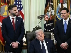 À medida que o mercado petrolífero entra em espiral, Trump confronta secretamente Vance e Rubio sobre os seus piores receios de guerra no Irão.