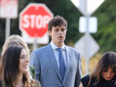 O acusado do assassino de Malibu, Fraser Boehm, fica em grande choque quando o juiz decide que o júri pode ouvir o que ele disse à polícia após um acidente a 160 km / h que matou uma irmã da irmandade