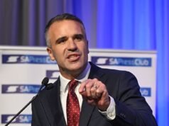 O primeiro-ministro trabalhista transmite uma mensagem contundente aos australianos exigindo menos imigração – alegando que cada um dos migrantes qualificados traz US$ 415 mil para a economia