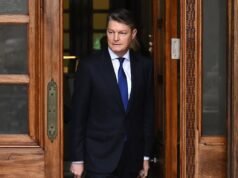 Direitos históricos de trabalhar em casa para milhões de australianos em crise