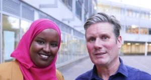 O Partido Trabalhista escolhe um refugiado somali para lutar nas eleições suplementares no antigo assento de Starmer … enquanto Jack Polanski enfrenta a batalha para se tornar um esperançoso Verde
