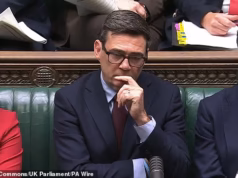 A reação ‘inocente’ de Burnham ao erro do árbitro da Indy