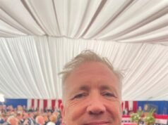 Flatley assobia, Anne Taoiseach e Dermot Desmond conversam animadamente e é exatamente por isso que Trump chama os irlandeses de ‘bastardos malvados’ – John Lee traz para você os bastidores da recepção do embaixador