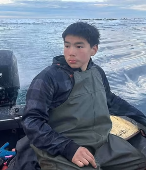 111214919-16133151-Derek_Parker_Aghnaanga_pictured_on_an_earlier_boat_trip_was_suff-a-6_178952003628.avif