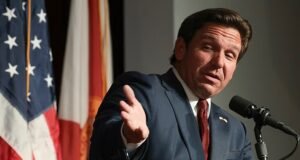 O governador da Flórida, Ron DeSantis, oferece ‘abrigo’ para Lindsay Clancy Holdout, jurada com histórico de violência doméstica